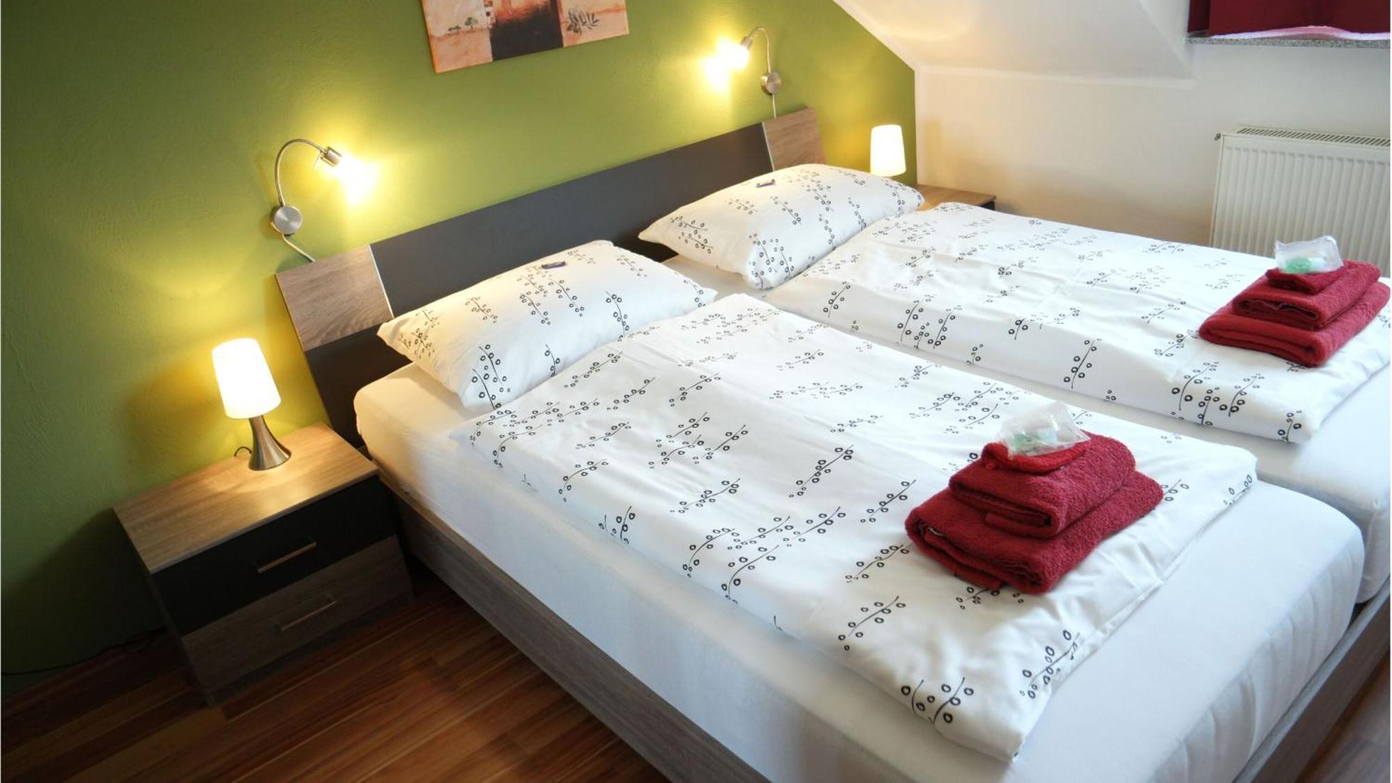 Pension&Seminarhaus Haus am Fluss Laurenburg Zimmer foto